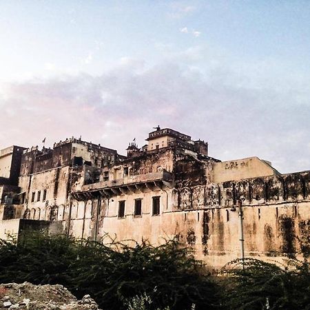Hotel Narayan Niwas Castle à Ramgarh Shekhawati Extérieur photo