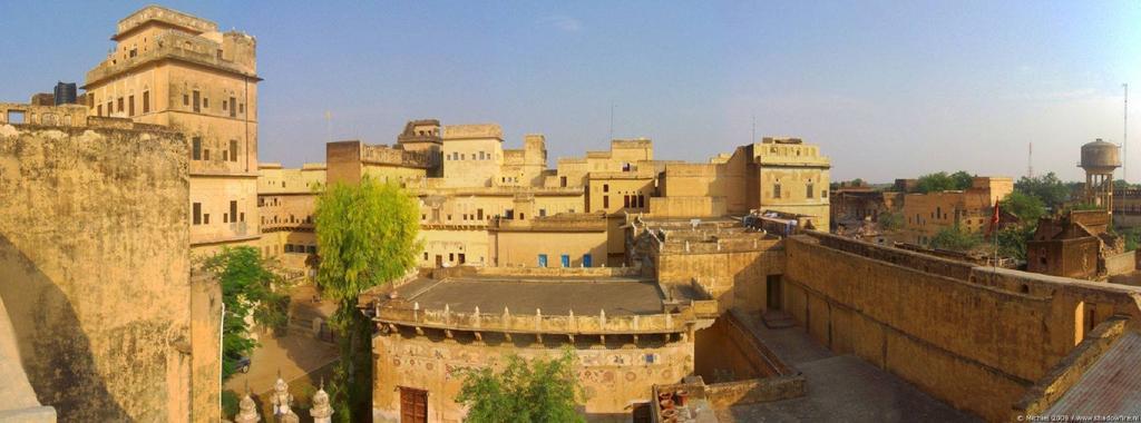 Hotel Narayan Niwas Castle à Ramgarh Shekhawati Extérieur photo
